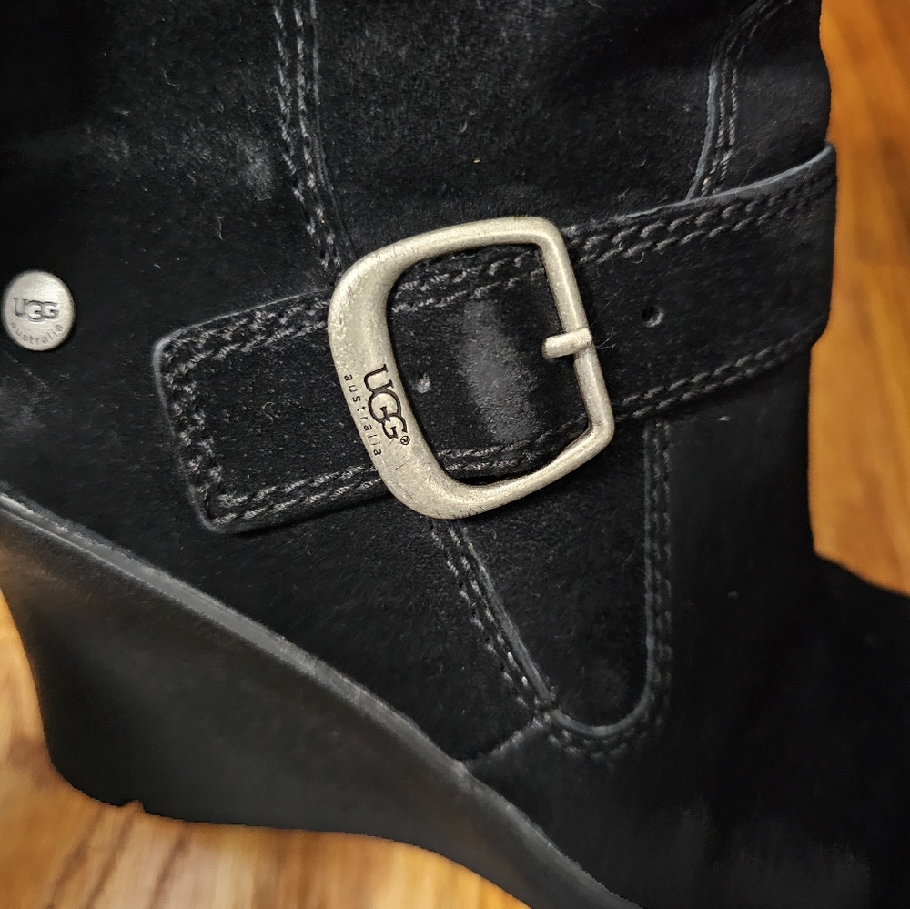 UGG SALE